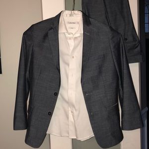 Boys Calvin Klein Suit and Shirt, size 10, blue.